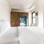 Spacious Flat Near Bagdat Avenue In Suadiye * Isztambul