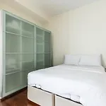 Spacious Flat Near Bagdat Avenue In Suadiye *
